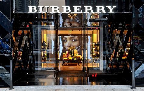 Burberry Polska – sklepy, butiki w Polsce